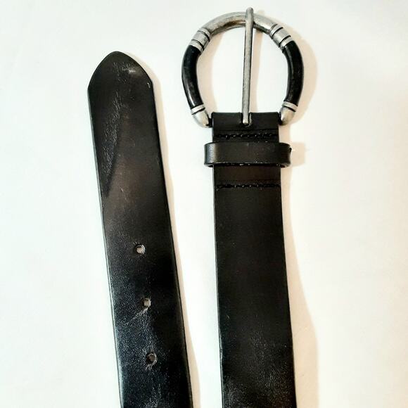 Vintage Eddie Bauer Italy Made Black Broken In Leather Belt Medium Waist main image 4